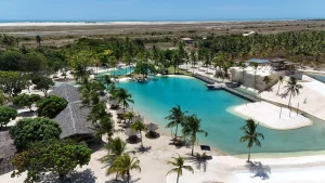 Laguna Beach Club Guriú