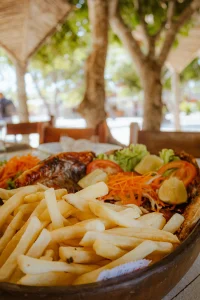 Restaurante Laguna Beach Guriú