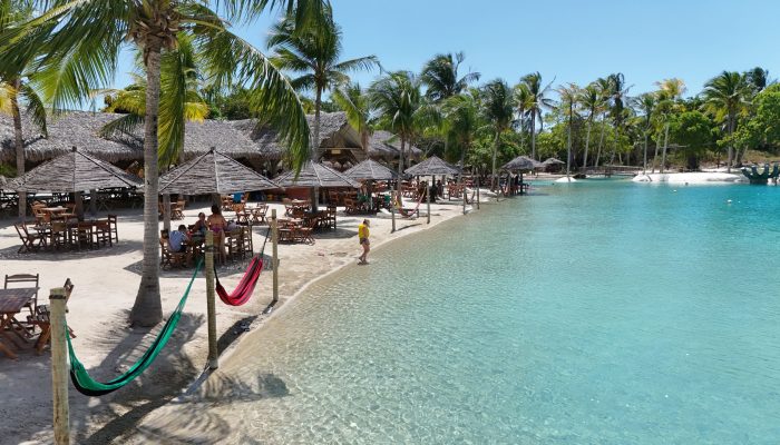 Laguna Beach Club Guriu