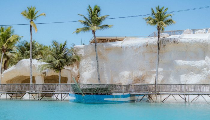 Laguna Beach Club Guriu
